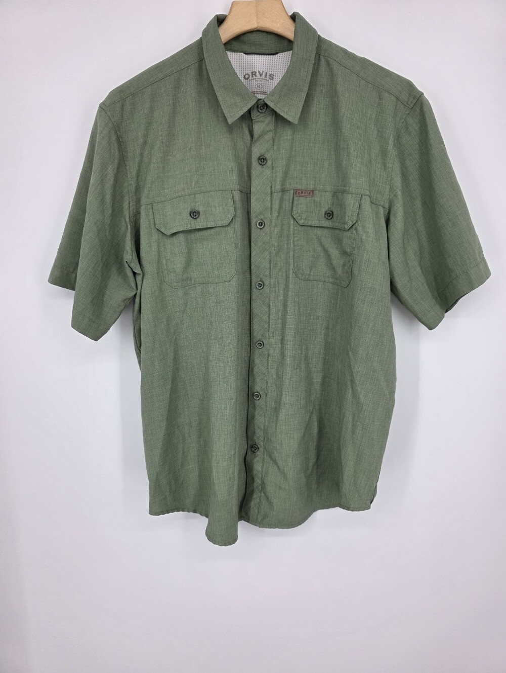 Orvis Olive Green Short-Sleeve Button-up Shirt Size XL.
